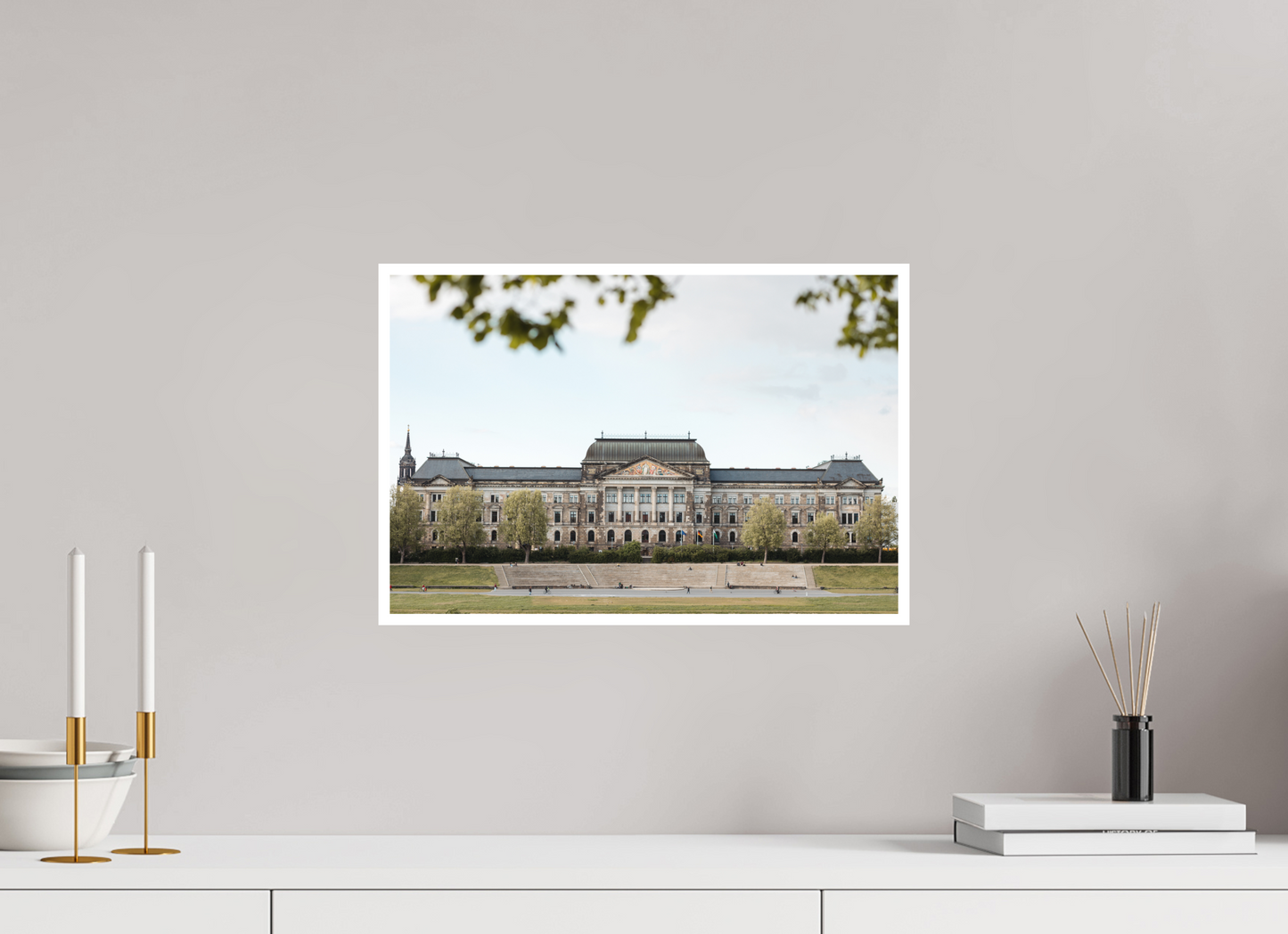 Dresden Finance Majesty