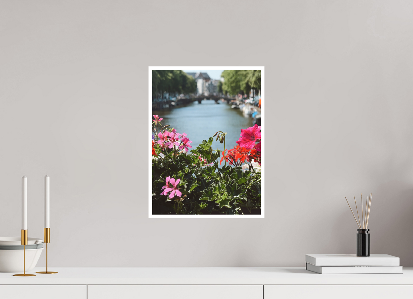 Geranium Amsterdam Canal