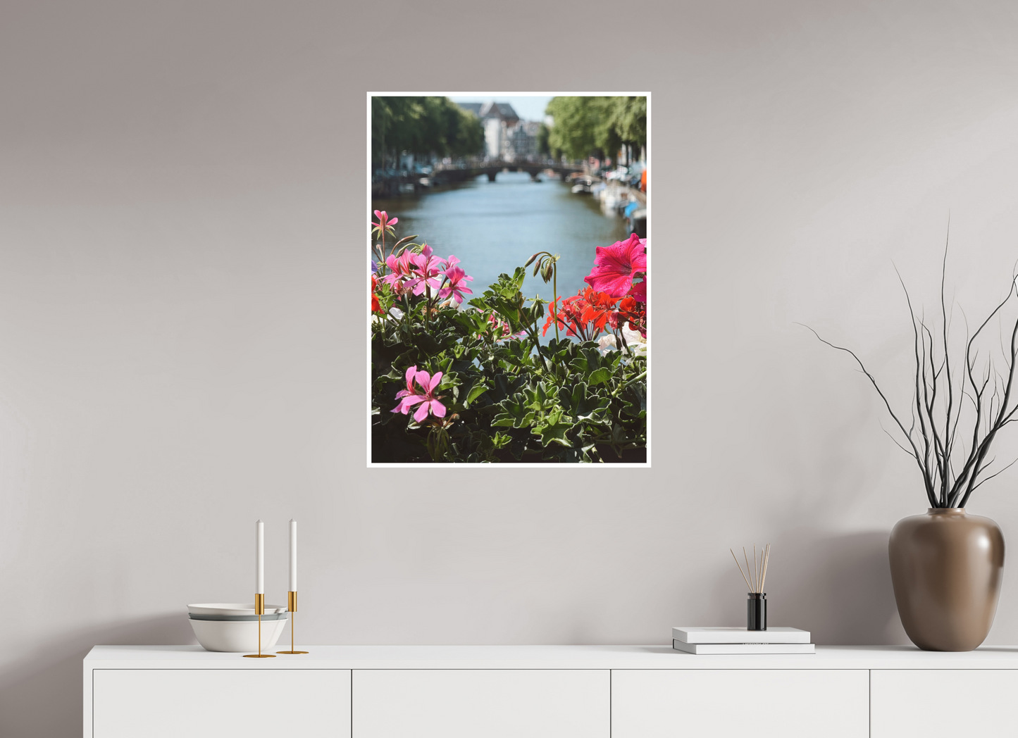 Geranium Amsterdam Canal